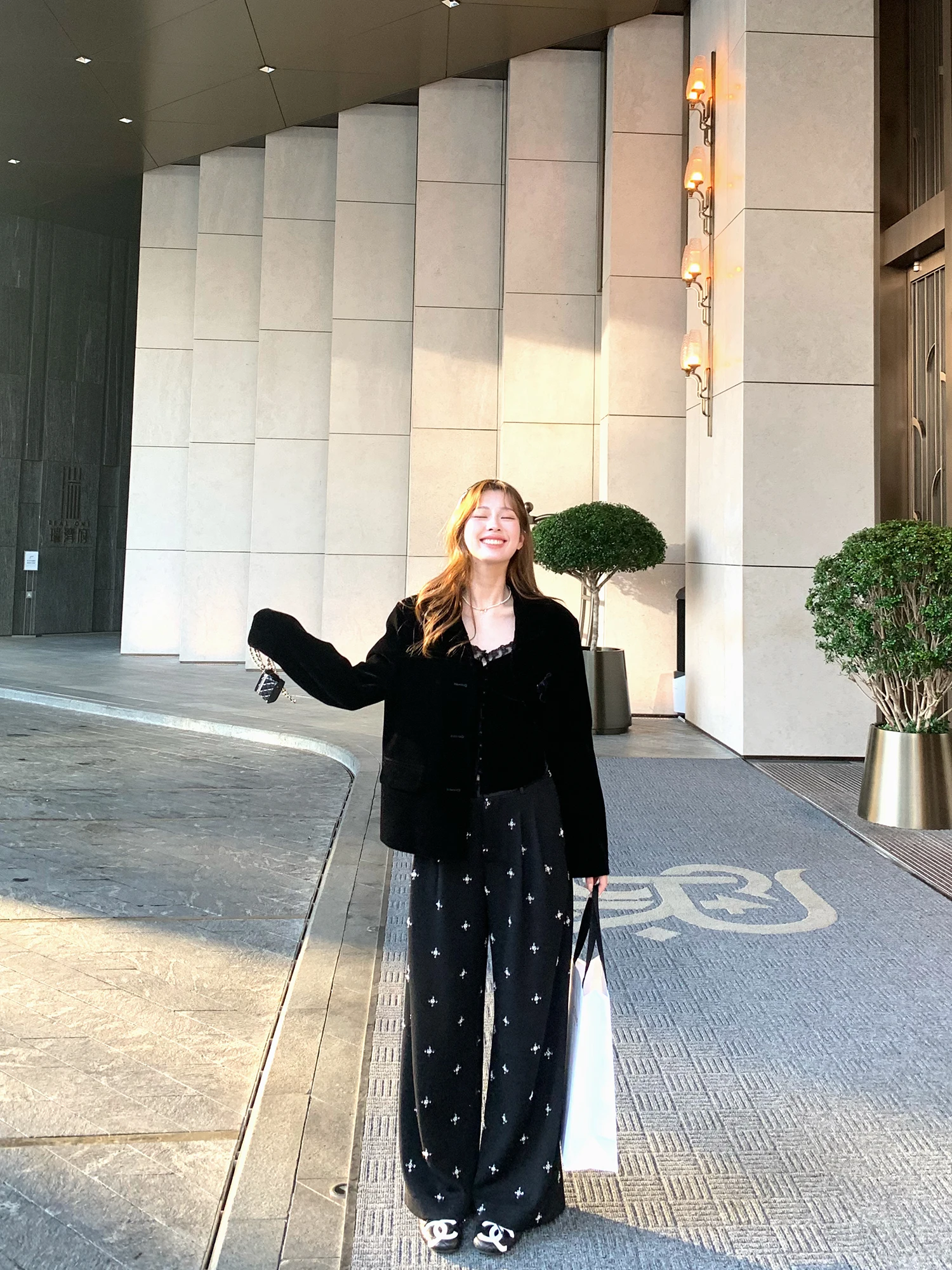 

Heavy Embroidery Satin Casual Pants Women Double Layer Loose Straight Leg Trousers Annual Favorite Fashionable Comfortable