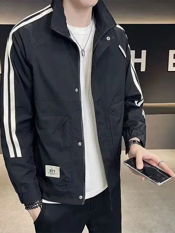 

Мужская повседневная куртка в полоску с воротником-стойкой, весна-осень, модная, универсальная, молодежная, из полиэфирного волокна, с длинными рукавами, на молнии