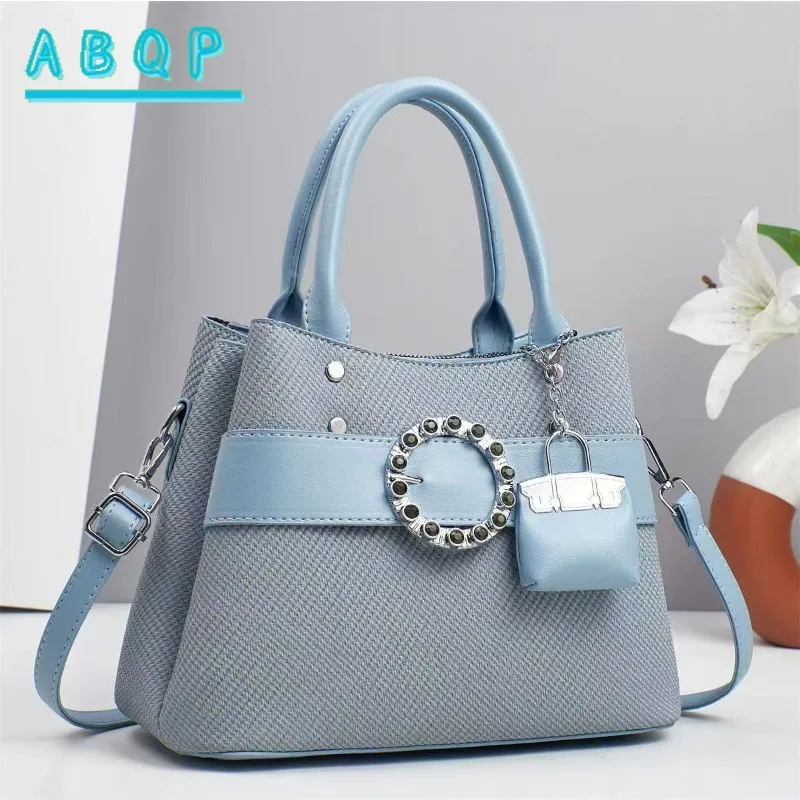 

Women's Shoulder Bag Texture Large Capacity Tote Bags New Commuter Fashion High Sense Versatile Messenger Bag