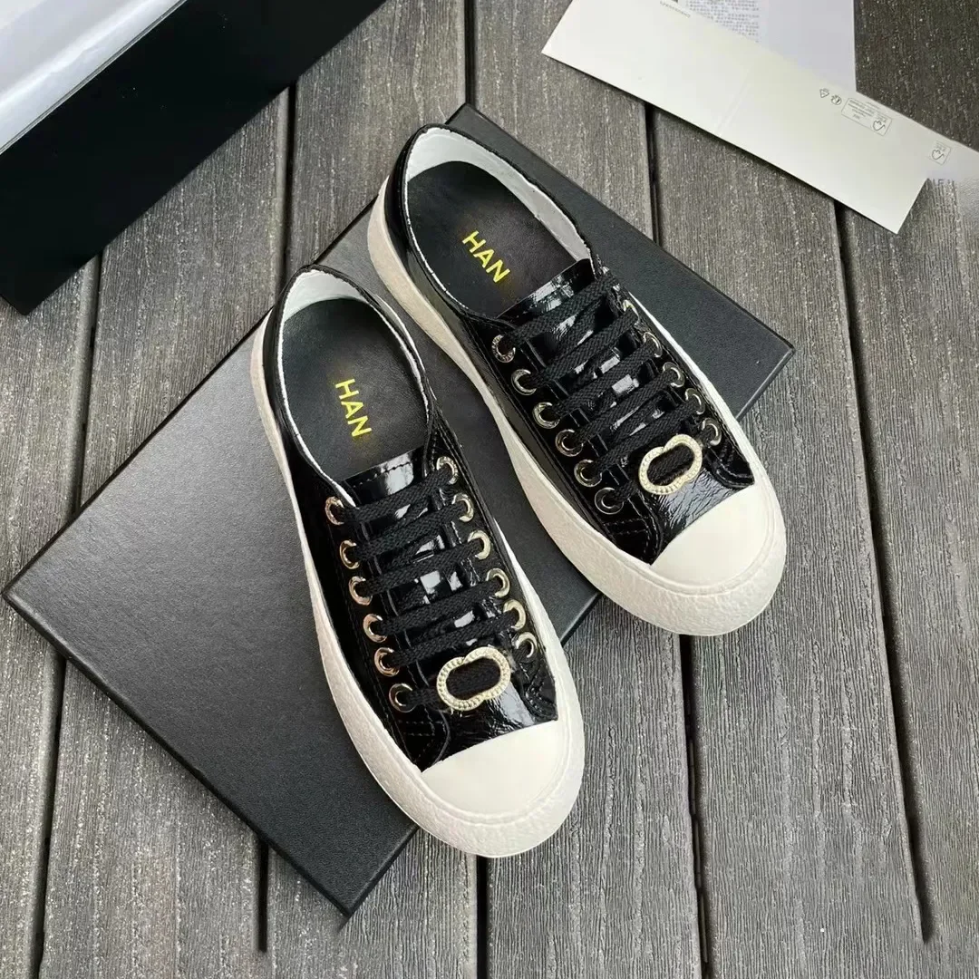 

2024 New style Sneaker Casual shoes Lovely black white luxurys Women platform Men shoe outdoor flat Leather loafer fashion train