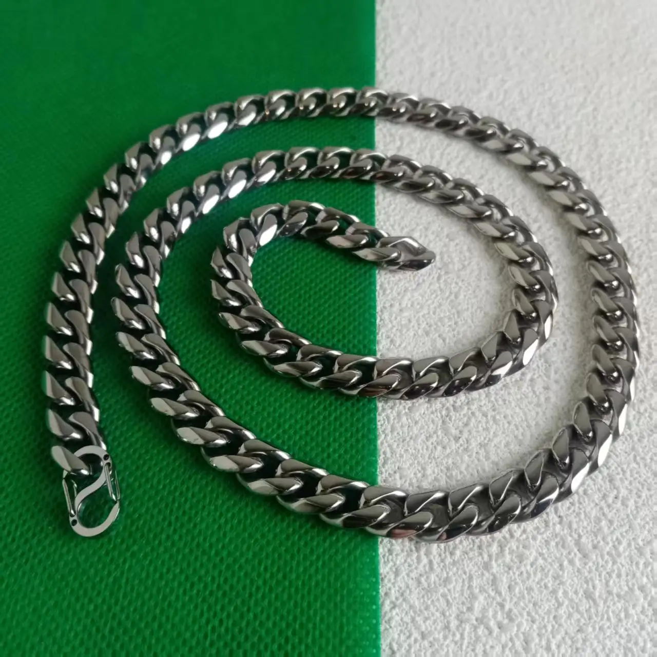 10.5mm Ground Six-Sided Pure Titanium Necklace - Hand Polished Fashionable Hip Hop Accessory