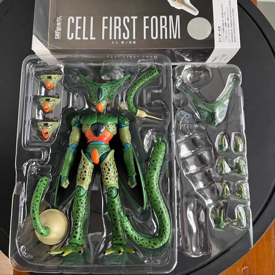 

Новый хит Bandai Shf Dragon Ball Sharu First Form Cell Joint Мобильная кукла Модель ручной работы Аниме Коллекция периферийных устройств Игрушки Подарки
