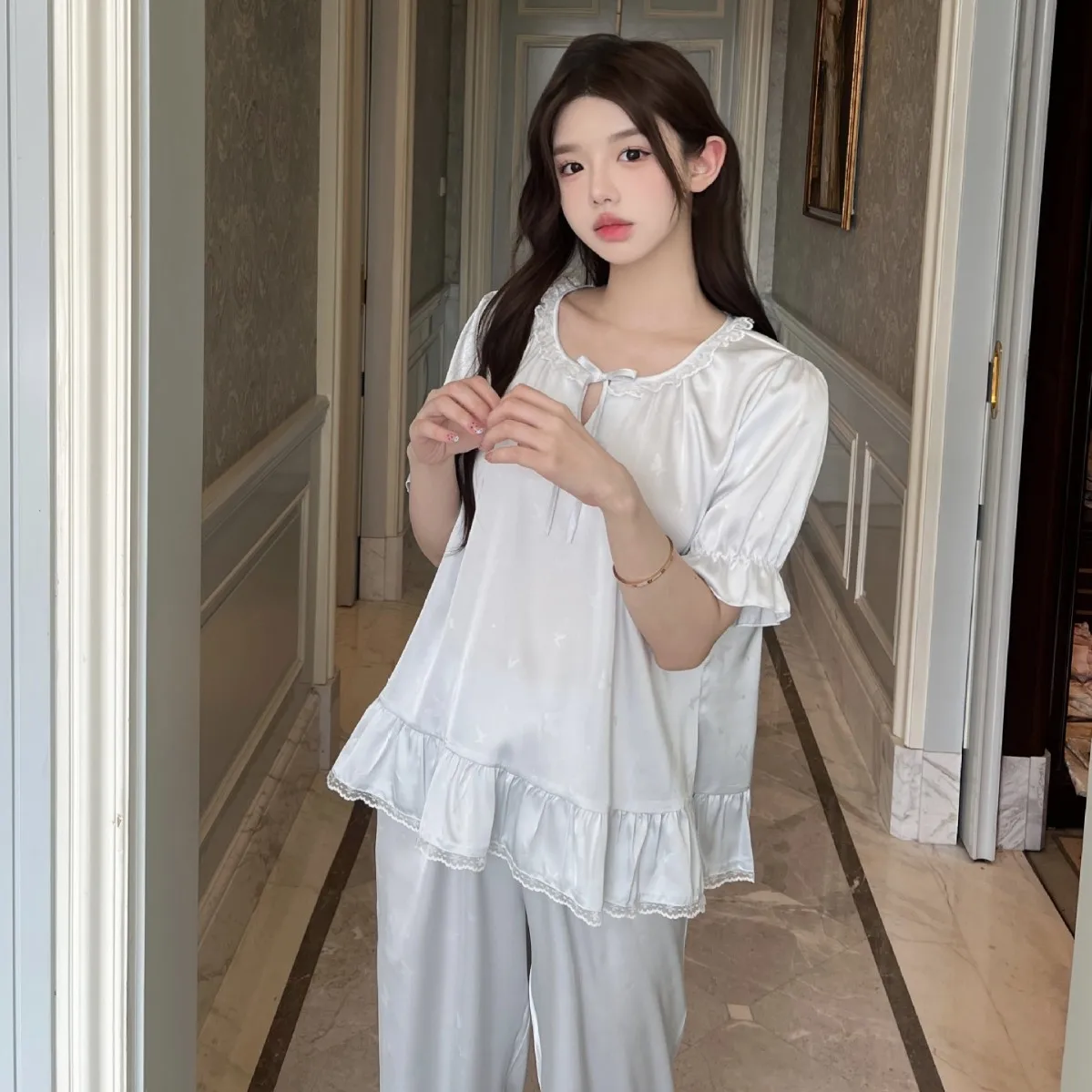 Pajamas Sets for Women Sexy Ice Silk Sleepwear Short Sleeve Pullover Pants Female Ice Silk Pyjamas Home Clothing