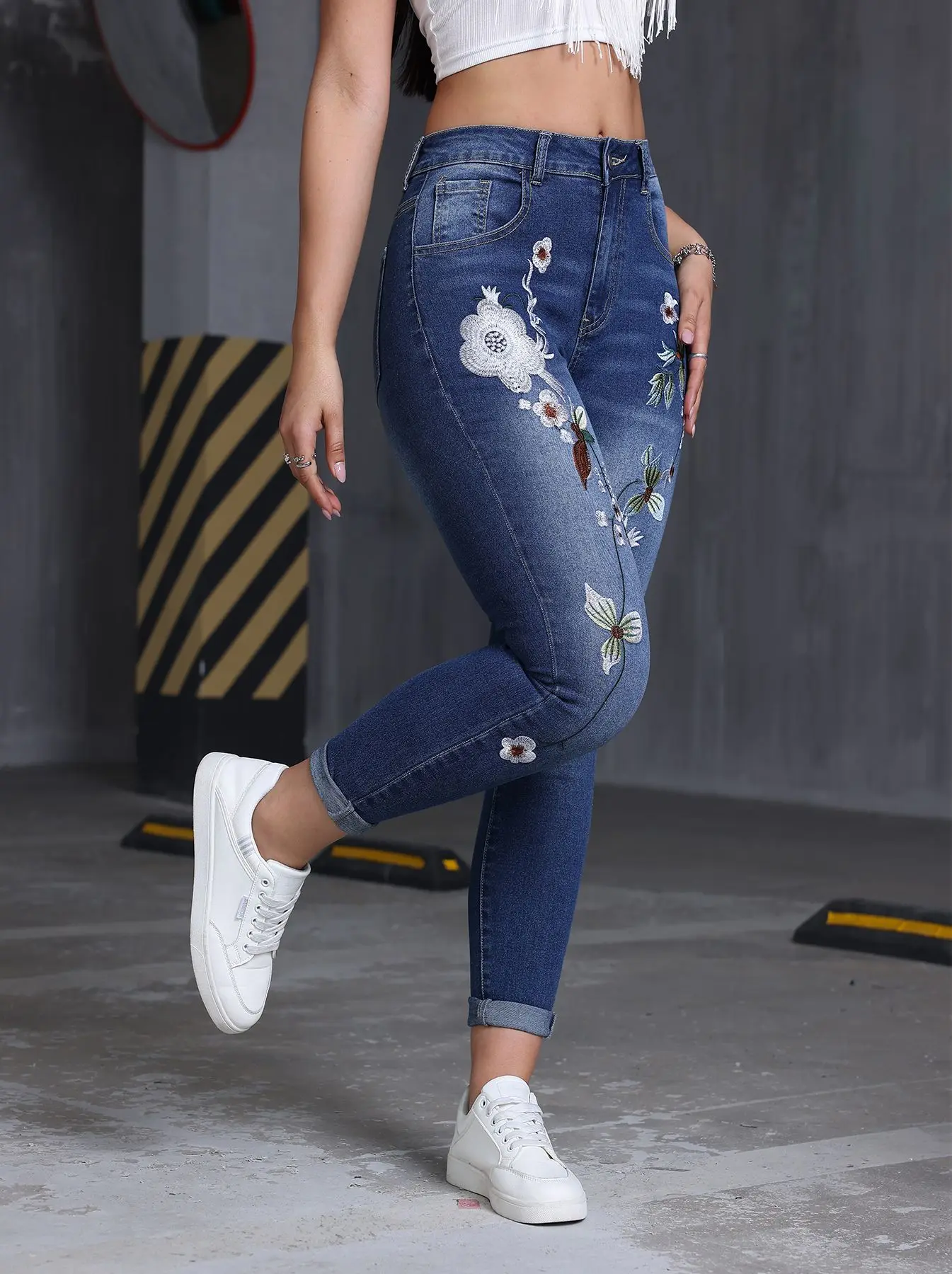 Elegant Women Stretch Denim Skinny Jeans European American Floral Embroidery Slim Fit Ankle Length Trousers woman clothing