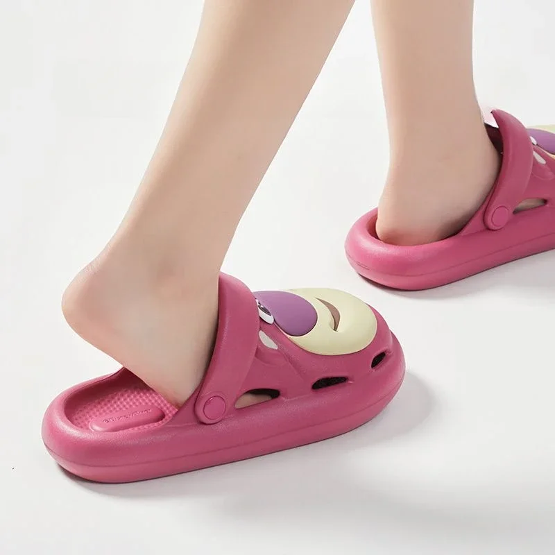 Cartoon Lotso Volwassen Slippers Zomer Ademend Gat Schoenen Buiten Dragen Antislip Regenschoenen Mannen En Vrouwen Modellen Strandschoenen