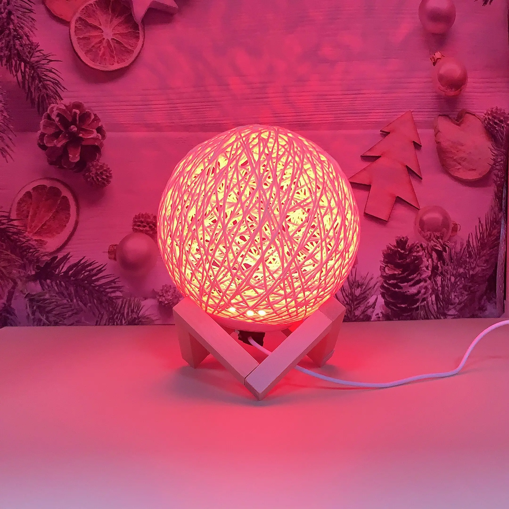 Bunte LED Wicklung Rattan Nachtlicht Netz rot dekorieren romantische Zimmer Ambiente Lichter ins Schlaf