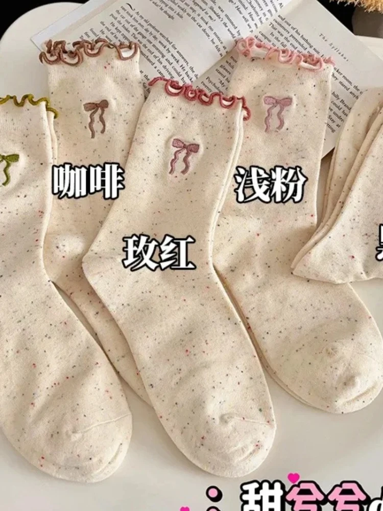 

Bow-tie women's socks with cute yarn and solid color fungus-edged mid-calf socks