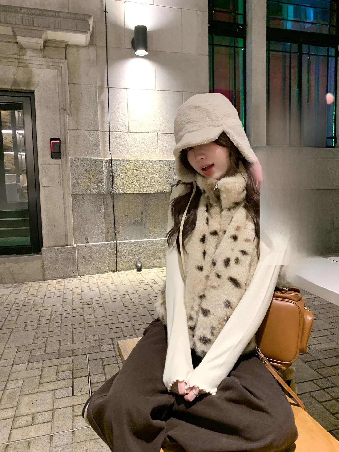 

PtonUmi Winter Milk Leopard Double-Sided Wear Faux Fur Vest Women's Autumn Winter Outerwear Zipper Closure Commute Sle
