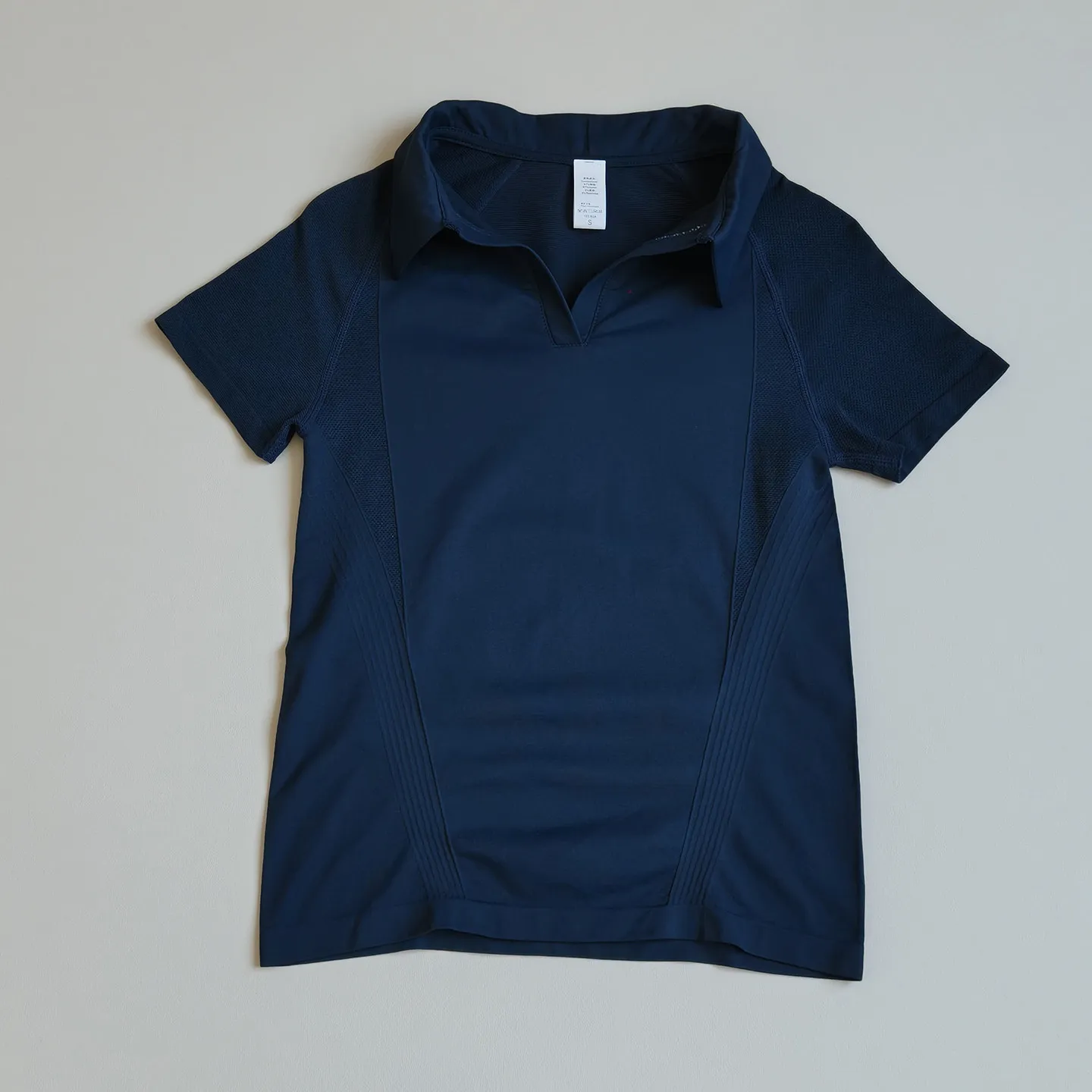 Damen Sommer Poloshirt mit Umlegekragen, schnelltrocknend, atmungsaktiv, Tennis-T-Shirt, für Outdoor-Sport, Pilates, Laufen. – Detail 11