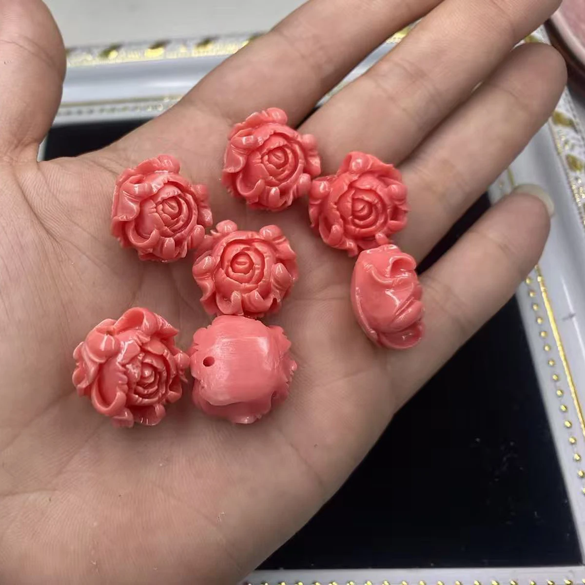 5PCS 19mm Dudan Flower Shaped Through-Hole Bead Natural Shells Loose Beads for Jewelry Making DIY Necklaces Bracelets Accessory