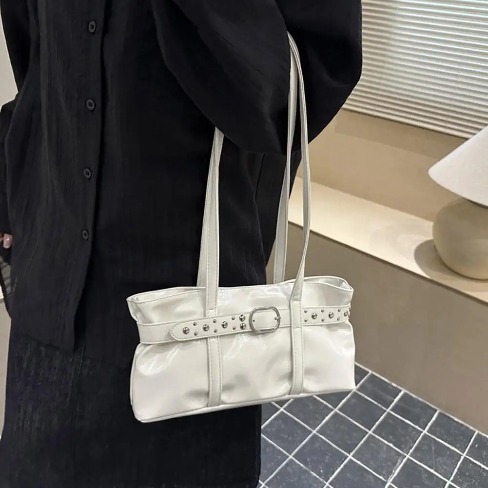 Rivet-Gürtelschnalle, Unterarmtasche für Damen, große Kapazität, einfarbig, Schultertasche, Retro-Handtasche für den täglichen Gebrauch. – Detail 10