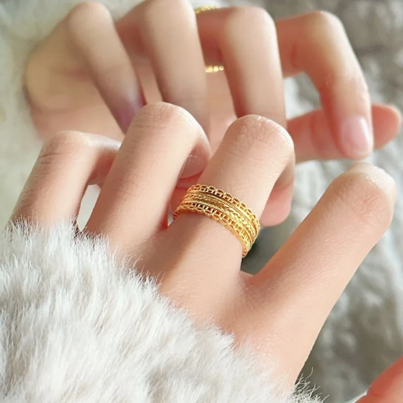 [غنية] خاتم حافة من الدانتيل بنمط ذهبي على الطراز الصيني الجديد للنساء على الطراز الوطني خاتم مفتوح فاخر وخفيف الوزن