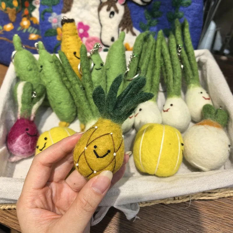 Wool Felt Vegetable Fruit Hanging Ornament Handmade Cute Creative Unique Mini Food Decor Gift for Home Kitchen Party Car Decor