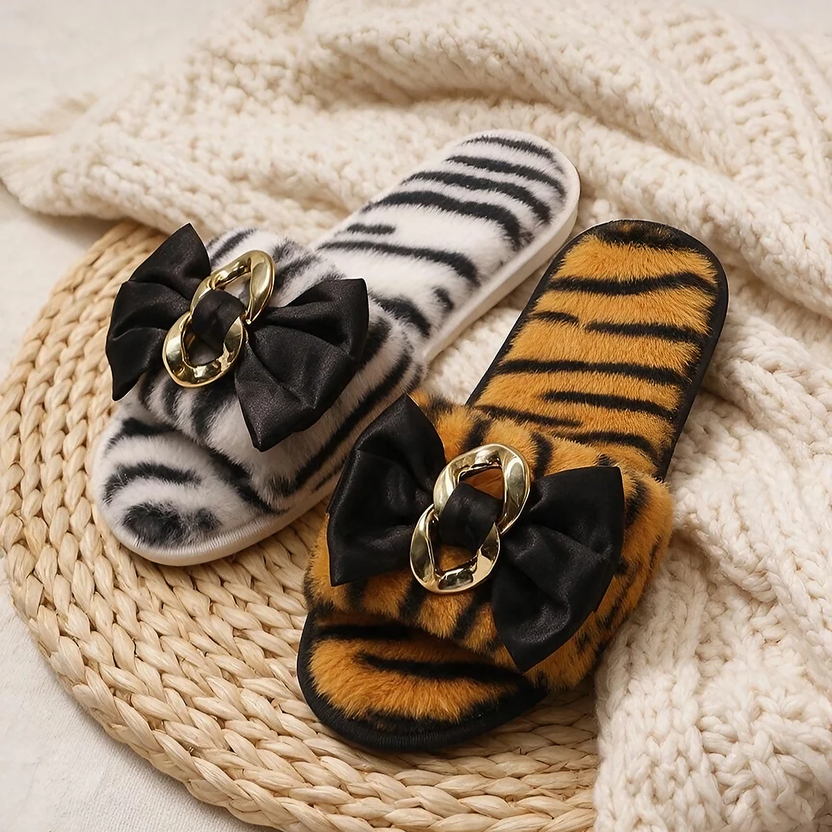 Winter Women Fashion Color Mixing Stripes Metal Decoration Plush House Slippers Comfortable Open Toe Non Slip Fluffy Slippers