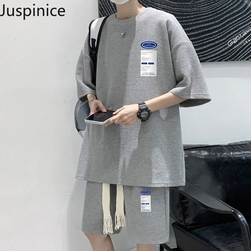 

Summer Simple Solid T-shirt Shorts Sports Suit Men's Loose Casual High Street Personality Large Size Tops Five-quarter Pants