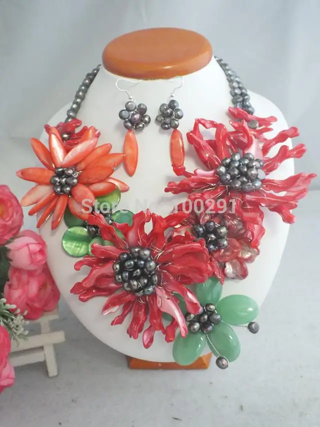 

Beautiful Handmade Shell Flower Necklace fit Wedding Jewelry 20"