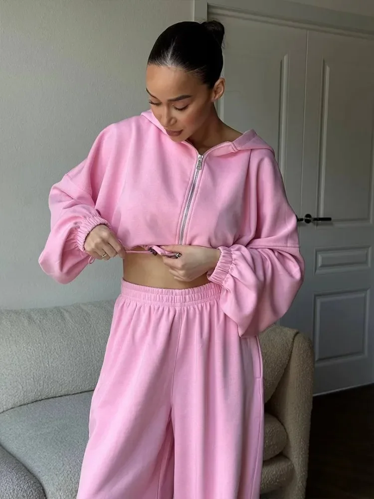 

EOENKKY Women's New Autumn Zip Up Hooded Crop Top Drawstring Cuffed Sweatpants Set Loose Fit Streetwear Fashion Pant Sets