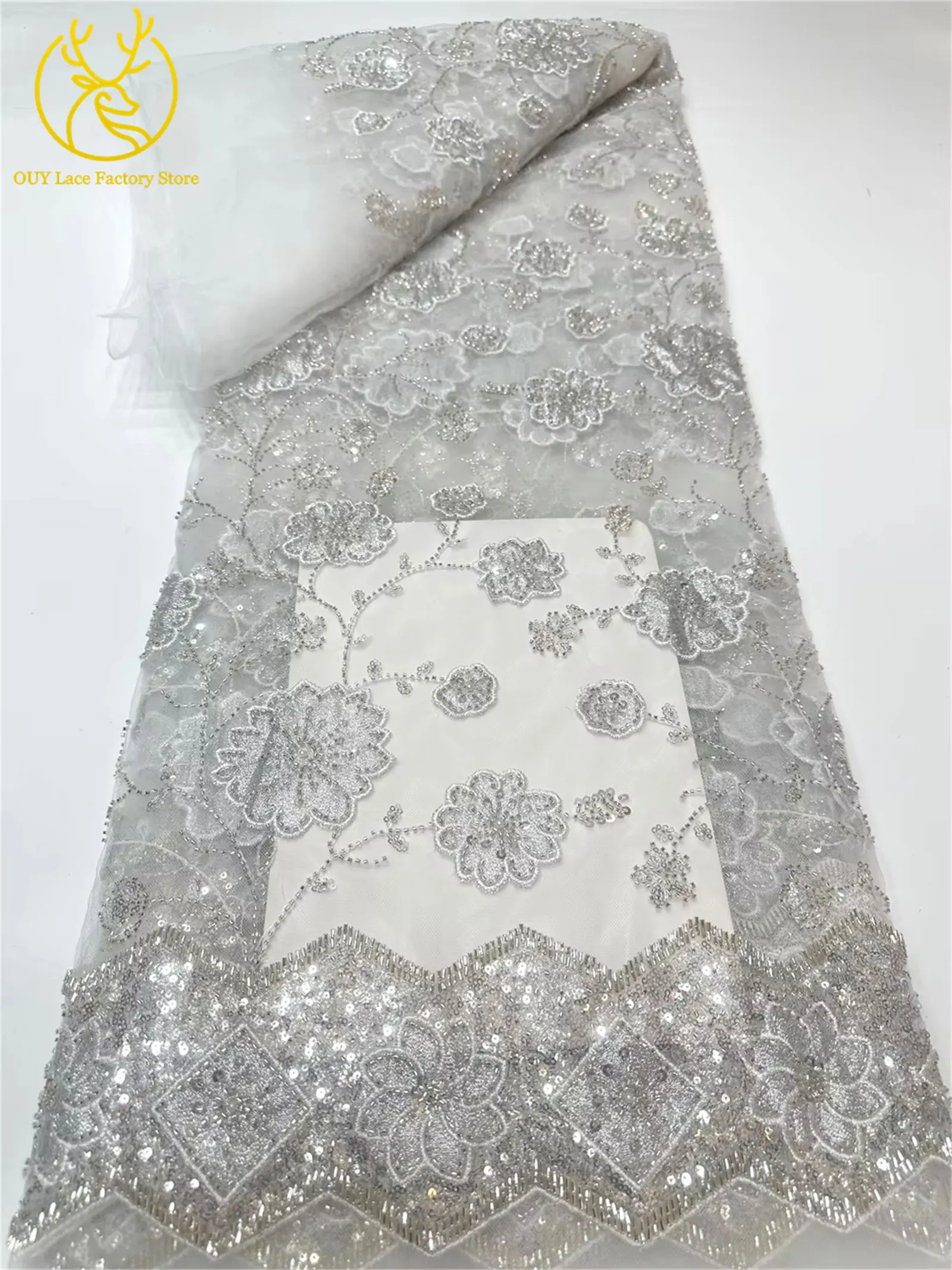 Französischer Groom-Spitzenstoff mit Stickerei und Perlen, afrikanischer Spitzenstoff, nigerianischer Tüllspitzenstoff für Hochzeitskleider und zum Nähen. – Detail 12