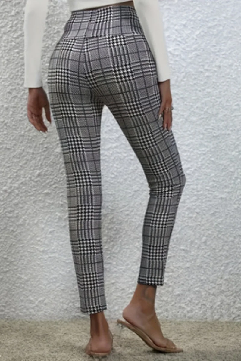 Fashionable women's casual checkered pants