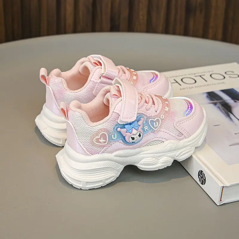 أحذية رياضية كاواي سانريو اللطيفة للأطفال للطلاب، أحذية ركض مضادة للانزلاق لتسلق الجبال، هدية عيد الميلاد كورومي للفتيات
