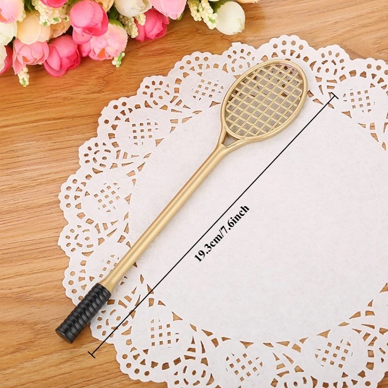 10/20/30 قطعة أقلام مبتكرة على شكل مضرب تنس، حبر أسود 0.5 مم، أقلام كتابة بلاستيكية رفيعة النقاط، هدية للعائلة والأصدقاء