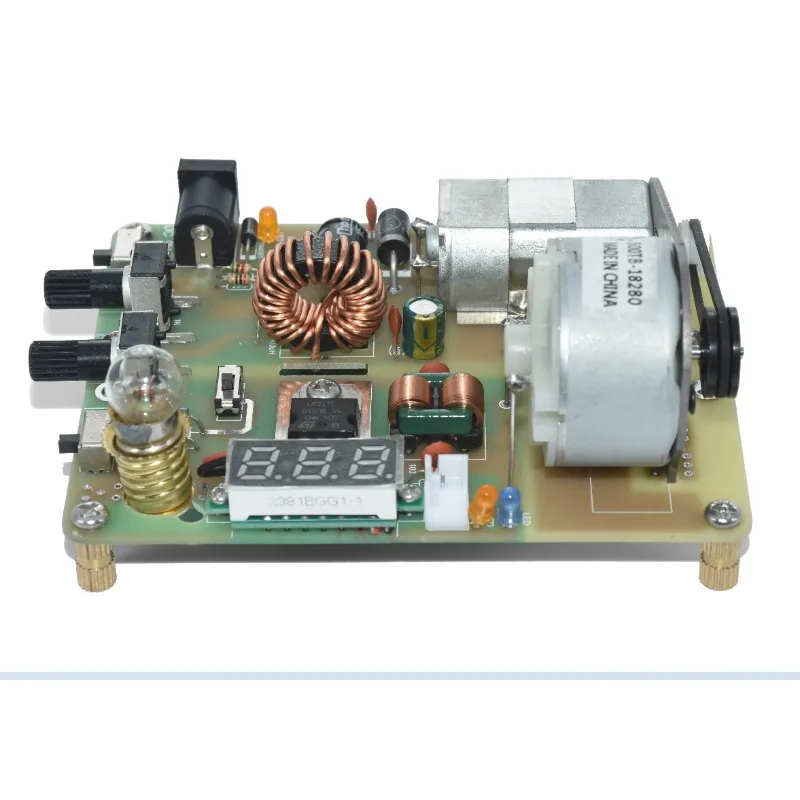 Energy conservation of AC generator small production technological invention student hand cranked power generation model