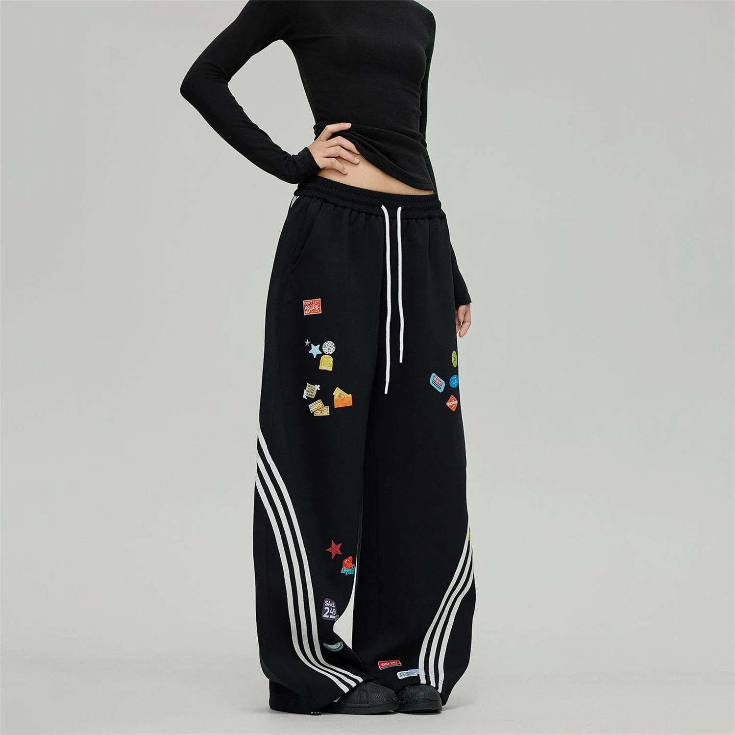Women's High Waist Wide Leg Sweatpants Black Side Striped Cartoon Sticker Print Loose Casual Streetwear Trousers With Drawstring
