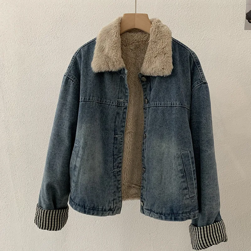 

Striped Cuffs Thickened Fur Lining Coat Single-breasted Long-sleeved Denim Jacket