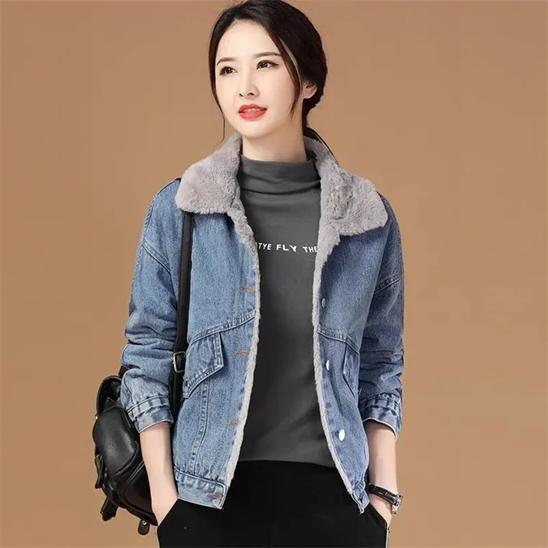 Women 2023 Autumn/Winter Loose and High-end Foreign Style Embroidered Warm Cotton Jacket With Plush Thick Denim Coat Solid Color