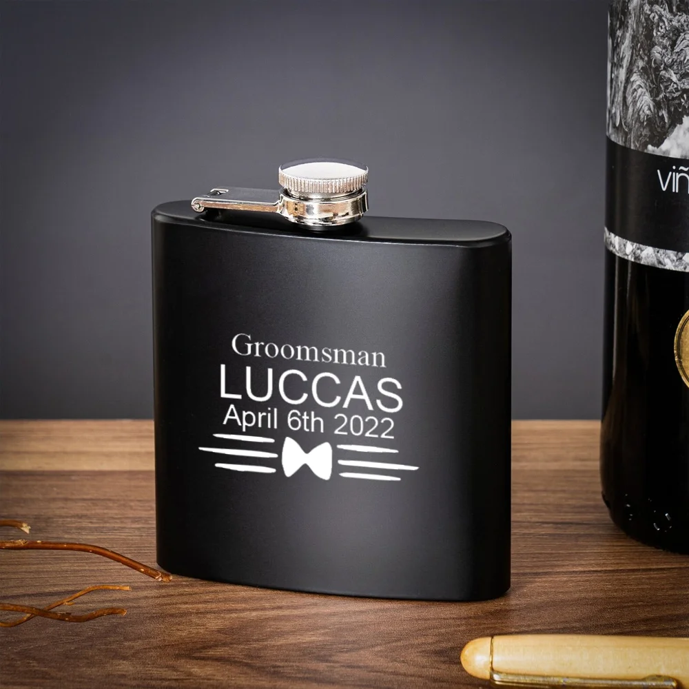 2026 Personalisierte Schwarze Flasche mit Namen, Geschenk für Trauzeugen, Graviert für Junggesellinnenabschied, Geschenk für den Bräutigam, Hochzeitsdekoration – Detail 10