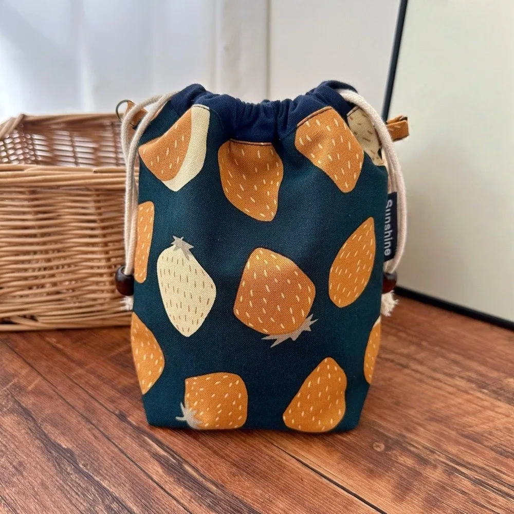 

Thickened Strawberry Drawstring Pouch Lightweight Creative Cotton and Linen Fabric Drawstring Bag Multifunctional Dustproof