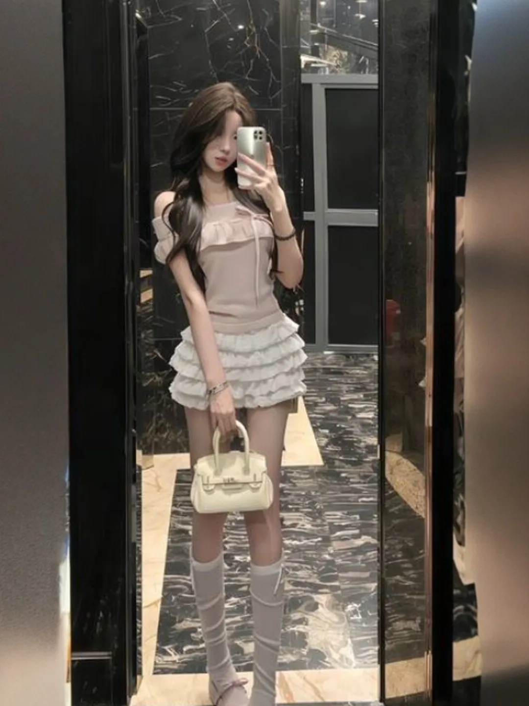 

Soft Style One Shoulder Top And Cake Skirt Two Piece Set Summer Fashion Women's Comfortable Short Sleeve T-Shirt Ensemble