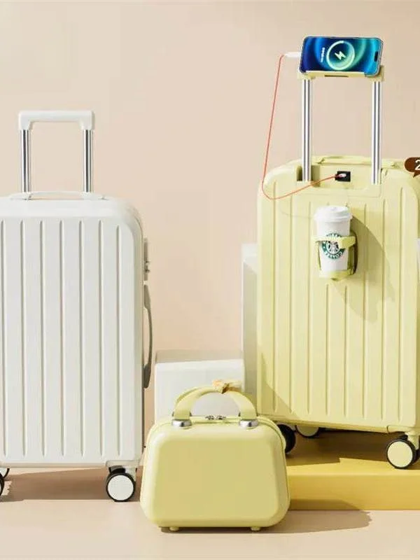 high-aesthetic-large-capacity-multi-function-silent-smooth-rolling-women's-luggage-fashionable-travel-suitcase-casual-scene