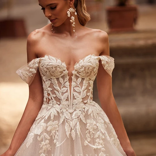 فساتين الزفاف