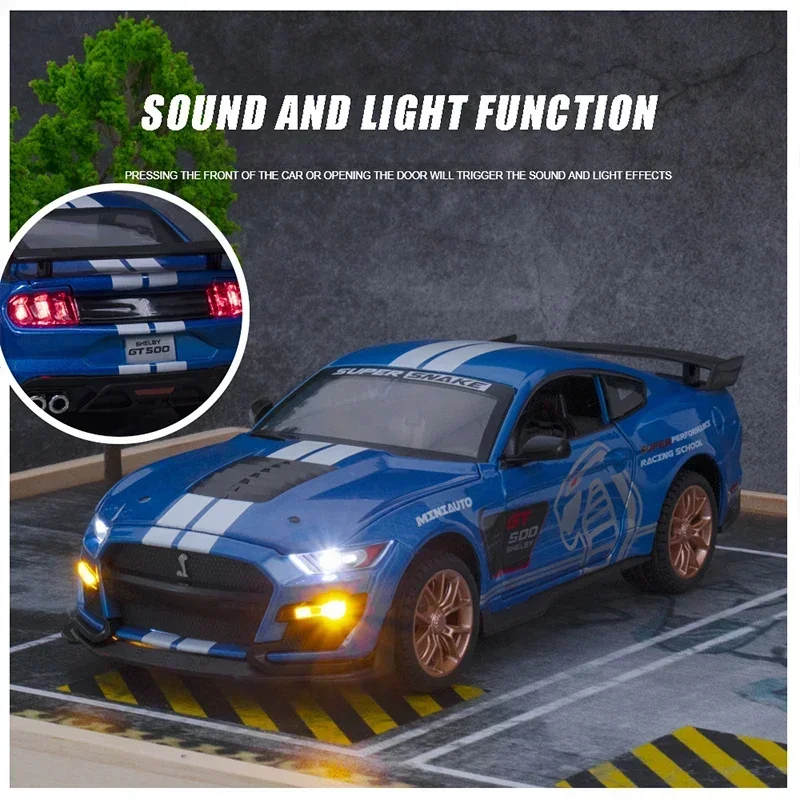 

1/24 Ford Mustang Shelby GT500, спортивный автомобиль из сплава, литая под давлением модель звука и света, металлический игрушечный автомобиль, украшение с центральным управлением, детские игрушки