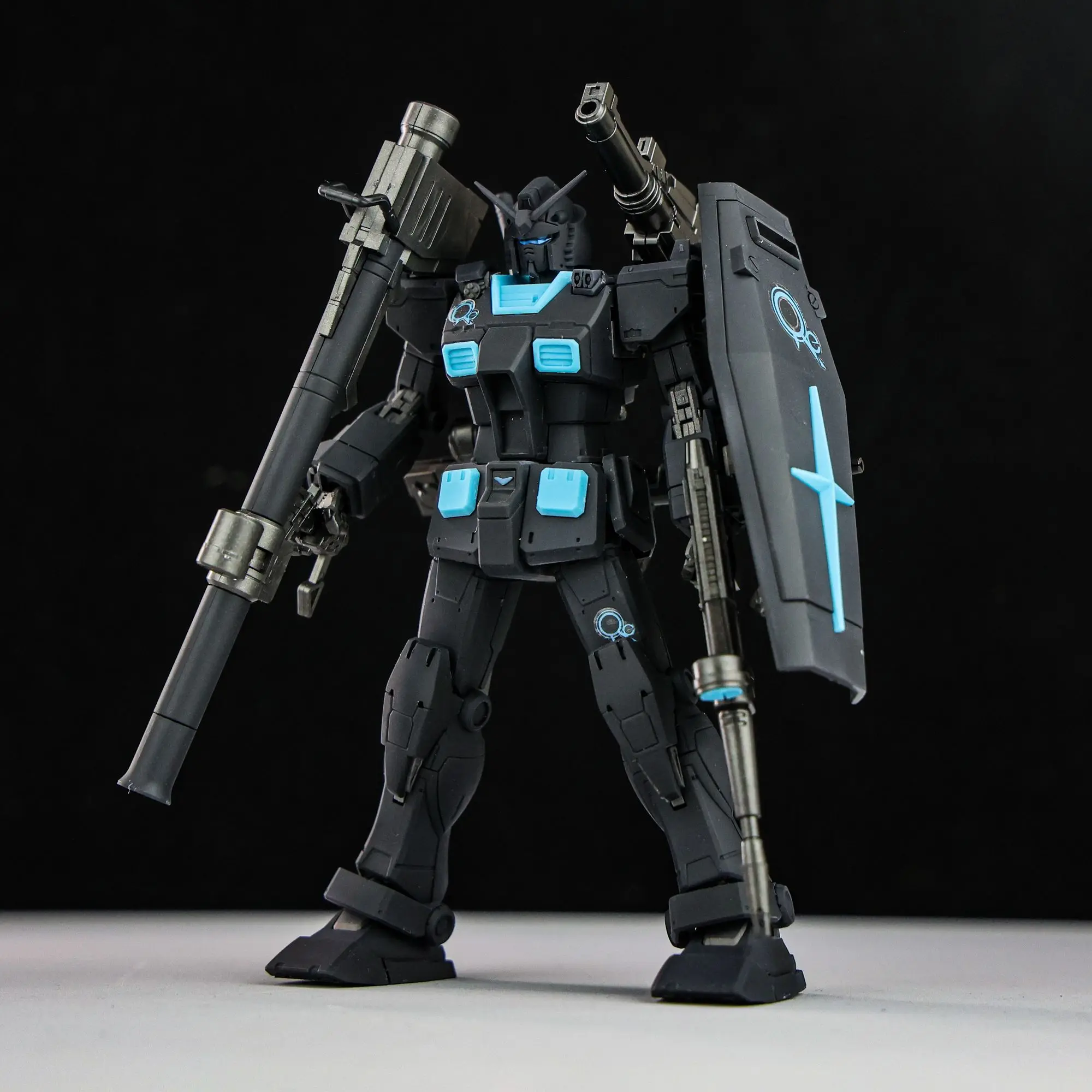 XINGDONG نموذج RX-78-2 النيون الأزرق عمل الشكل 1/144 مقياس الجمعية روبوت أطقم منمذجة لعبة بلاستيكية تحصيل هدية