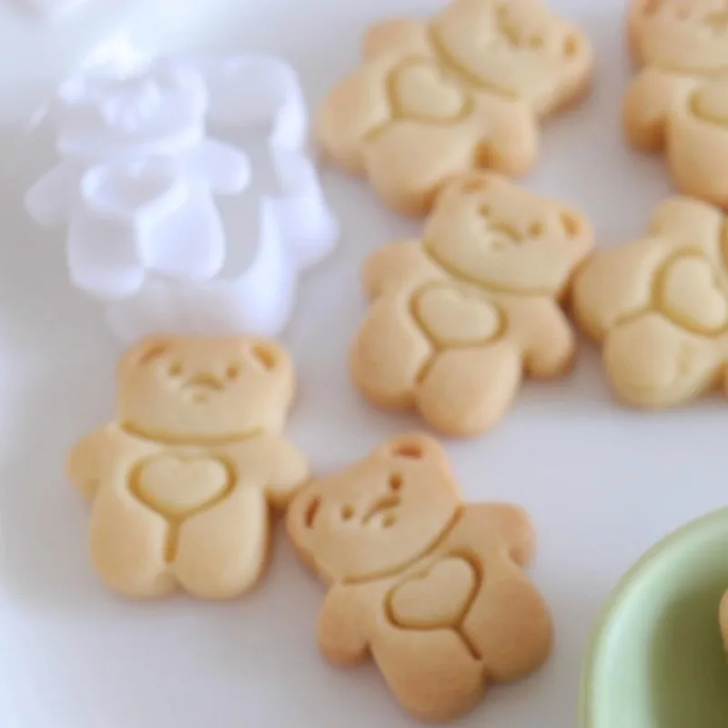 Cute Baby Bear Fondant Cookie Mold DIY Heart Bear Baby Shower Biscuit Mold Birthday Cake Decor DIY Baking Supplies Dessert Gifts