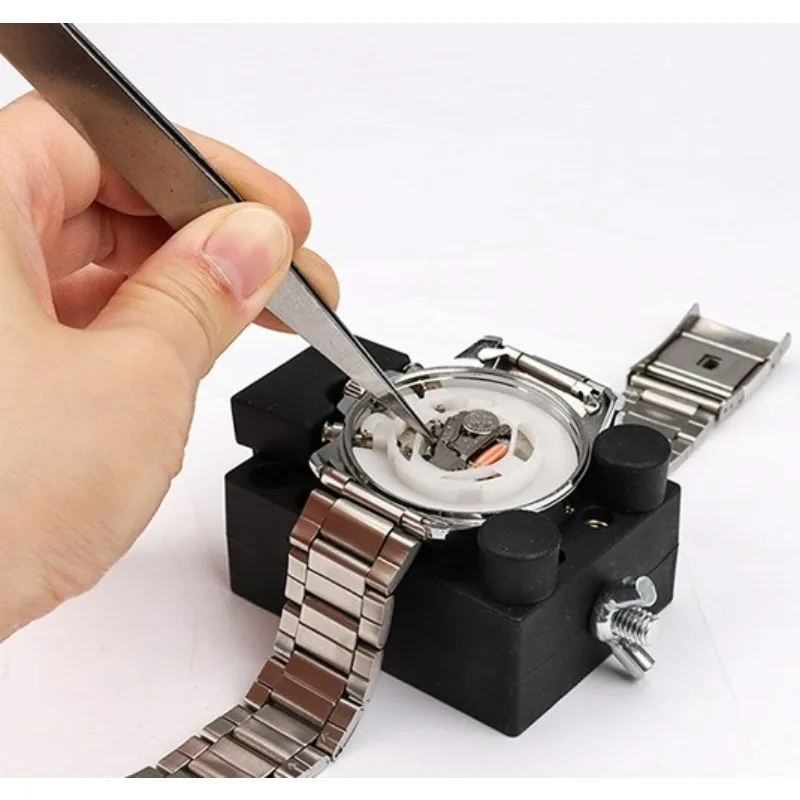 

Набор инструментов для ремонта часов TZ-009, 149 предметов, стальной, для домашнего использования, подходит для ремонта часов, снятия ремешка и замены батареи.