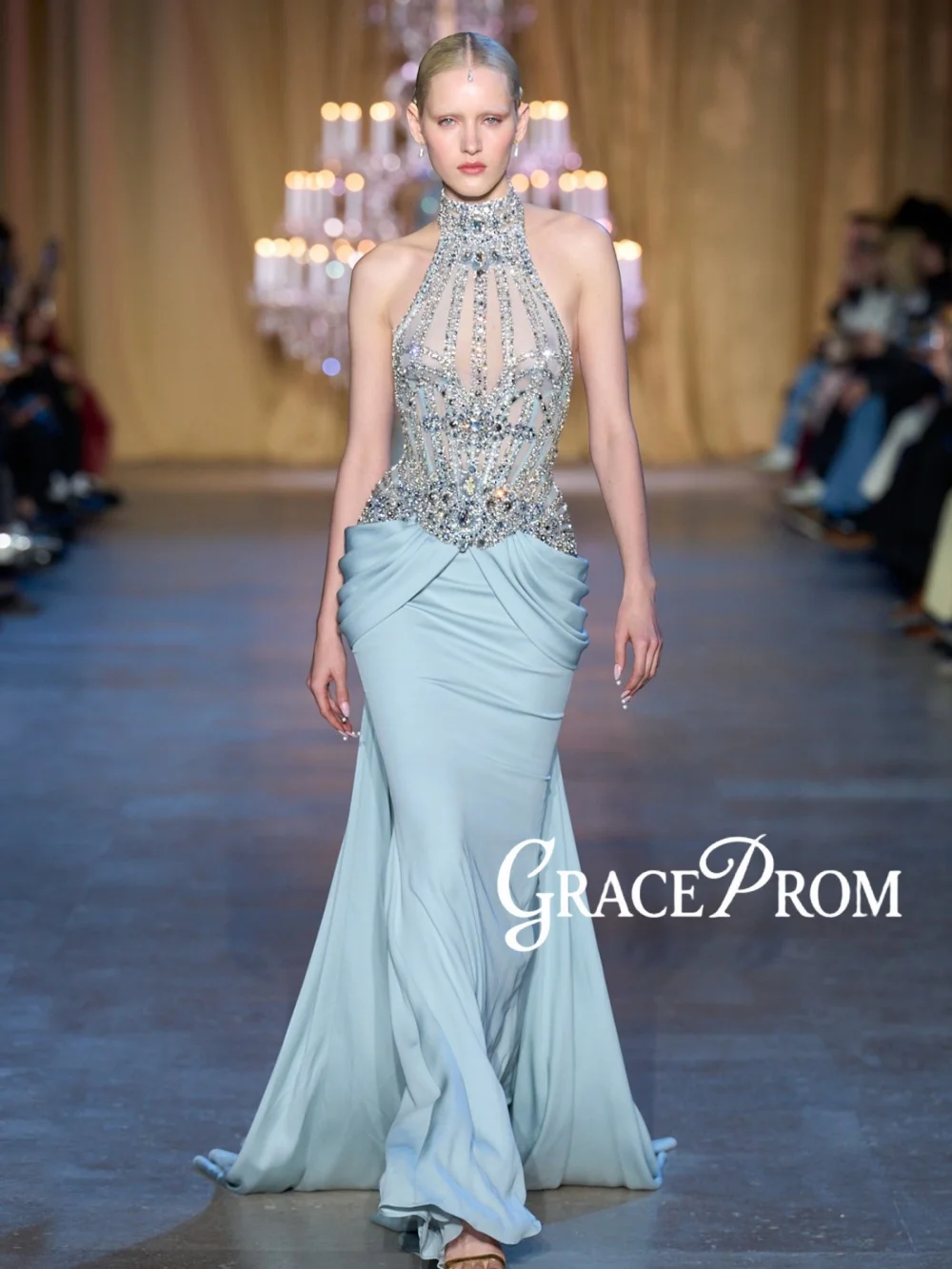

Ice Blue Luxury Beaded Evening Dress Modern Halter Floor-length Wedding Party Gown Customized Stylish Sleeveless Prom Dresses