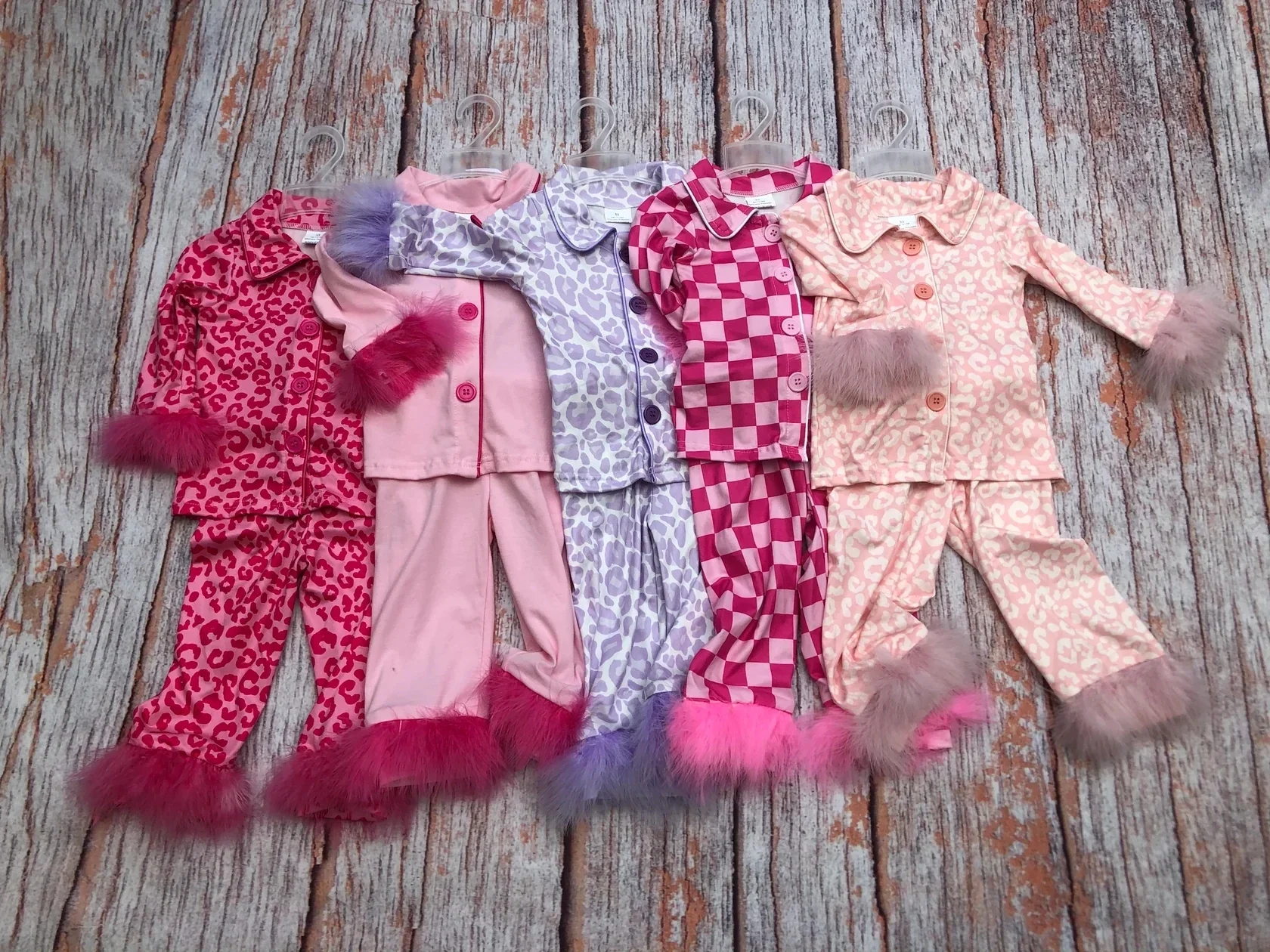 

GLP1256 Wholesale baby girls clothes Plush edge rose red plaid long sleeve pants pajamas set Boutique clothes for girls sets