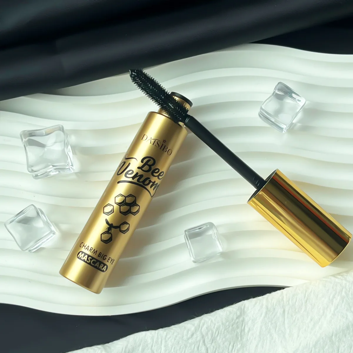 5D ブラックマスカラ肥厚、延長、カール、防水液体繊維マスカラメイクアップシルキーラッシュ蜂毒アイ化粧品