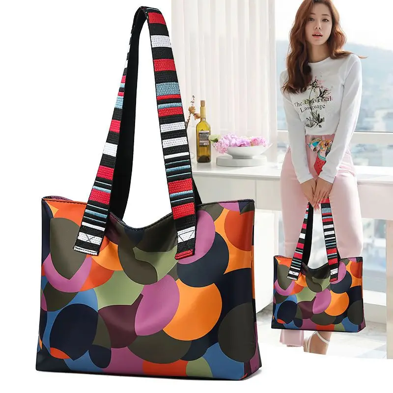 

2023 New Durable Canvas Bag Women Large Capacity One Shoulder Large Bag Fashion Versatile Handbag Shopping Bag