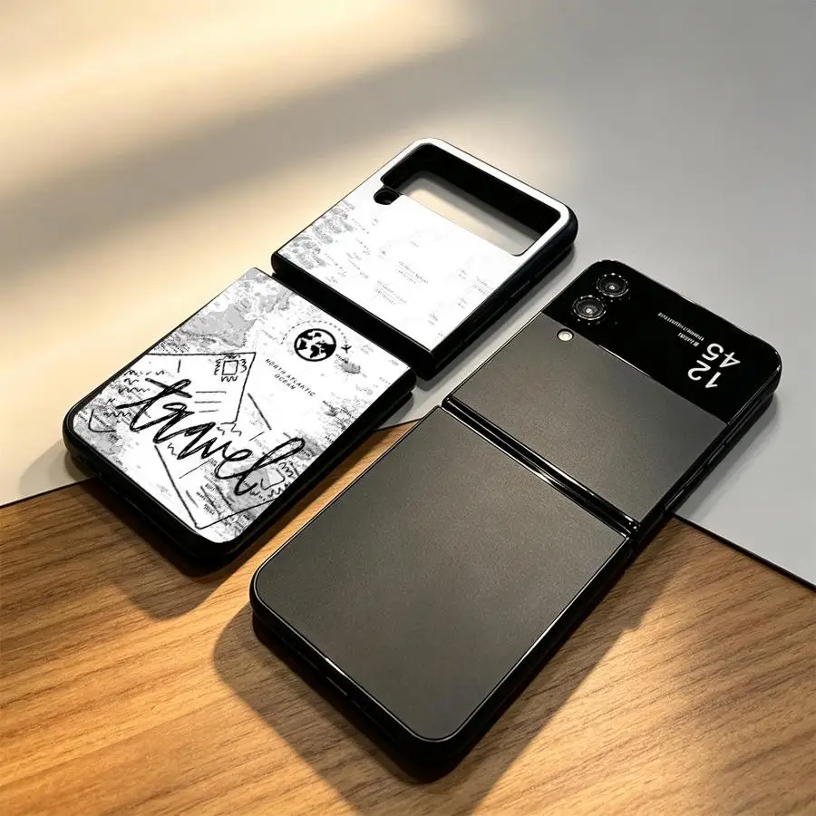 Phone Shell Case for Samsung Galaxy Z Flip 8 Z Flip6 ZFlip7 FE ZFlip8 Z Flip 7 6 5 4 Z Flip5 Z Flip4 Travel Airplane Collage