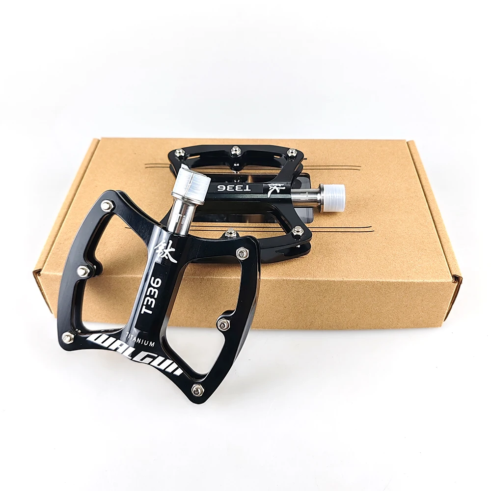 

Professional Bicycle Pedals with Anti-slip Design Titanium Alloy Axles Mountain Bike and Road Bike Pedal Accessories