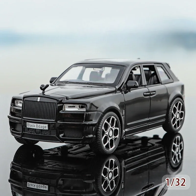 1/32 Rolls Royce Cullinan Alloy Car Model With Sound Light Pullback Children Diecast Toy Vehicle Collective Miniature Voiture