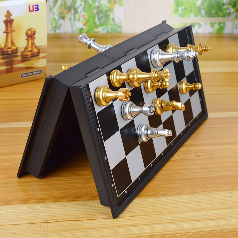 Folding Chessboard Chess Game Gold Silver Magnetic Chess Set Plastic Travel Chess Board Game Sets for Children Adult Party