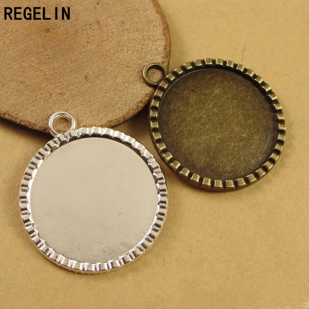 REGELIN antyczny brąz okrągły wisiorek ustawienia Cabochon baza 10 sztuk/partia Fit 25mm kamea z kaboszonami DIY wisiorek naszyjnik ustalenia