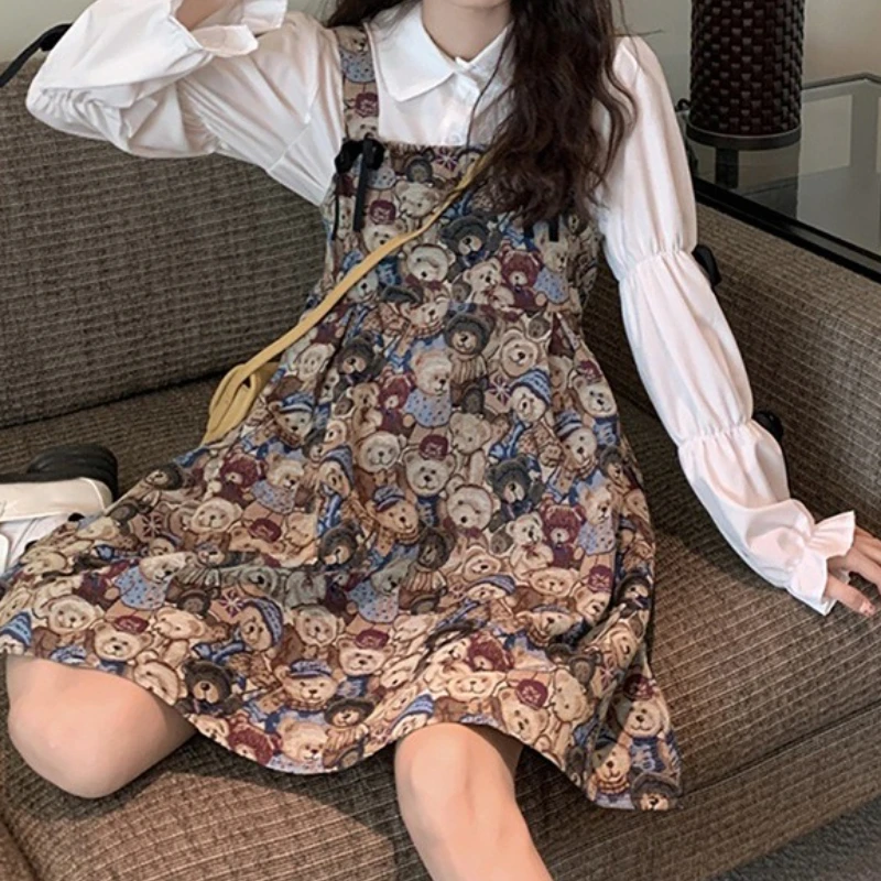 Gonna con bretelle a forma di orso retrò da donna Design di inizio autunno e primavera Senso di nicchia francese Vita che dimagrisce Abito a trapezio Set da due pezzi