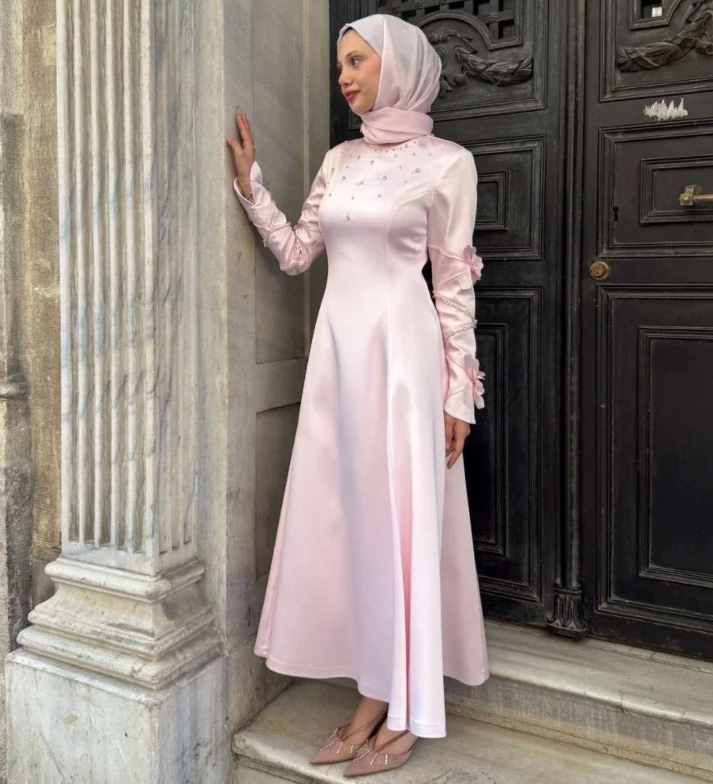 

Customized Pastrol Charmeuse Pleat Sequined Applique A-line Scoop Neck Midi Dresses Bespoke Occasion Unisex