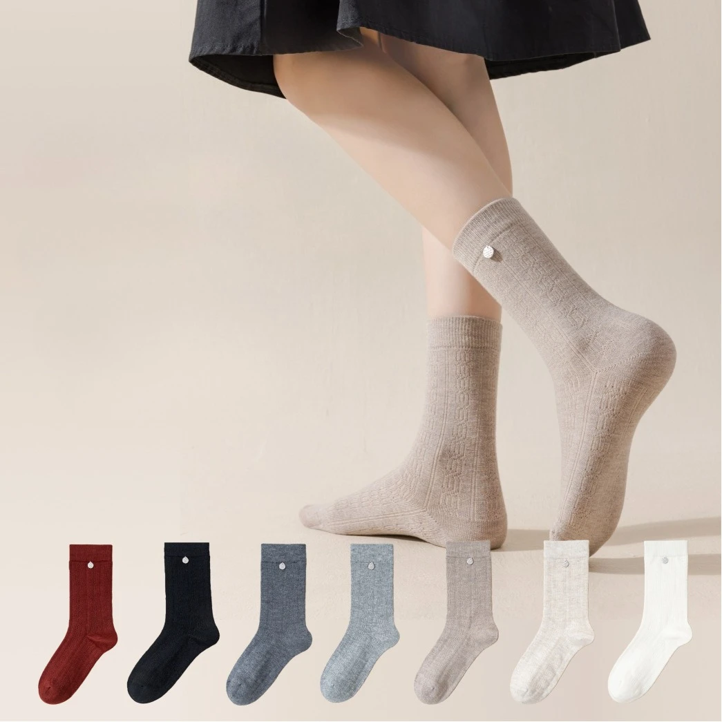 

2025 осенне-зимние теплые шерстяные женские носки, корейские серебряные носки с пряжкой, средние носки-трубы, женские однотонные длинные носки в студенческом стиле